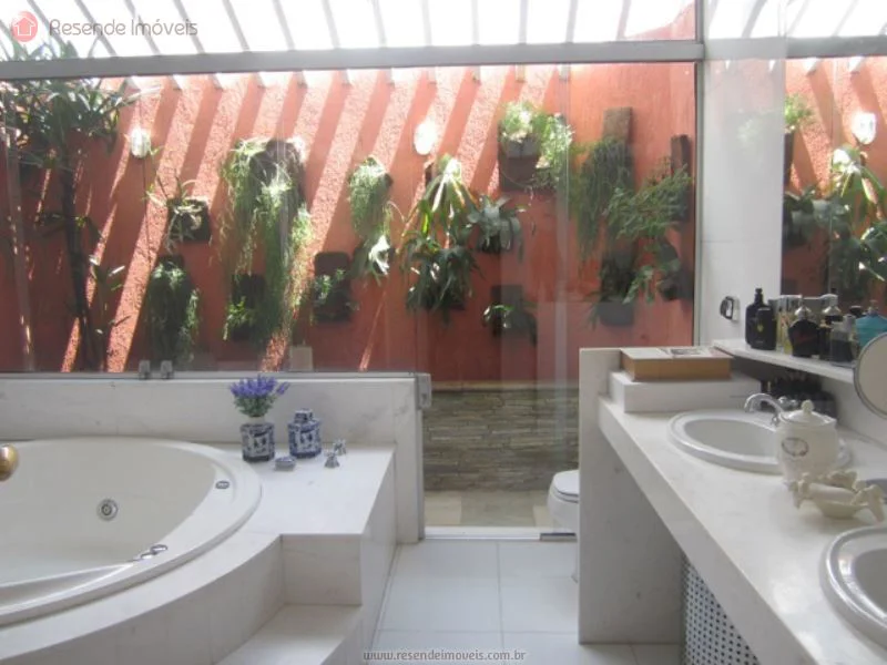 Foto 2 de 10 - Casa para aluguel em Montese